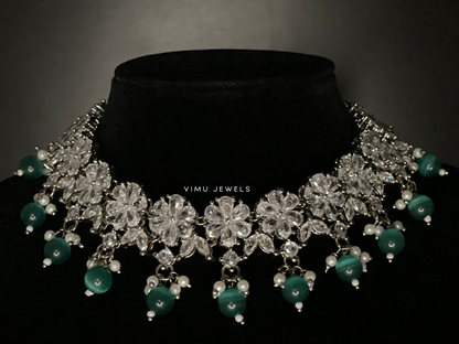Neela Set