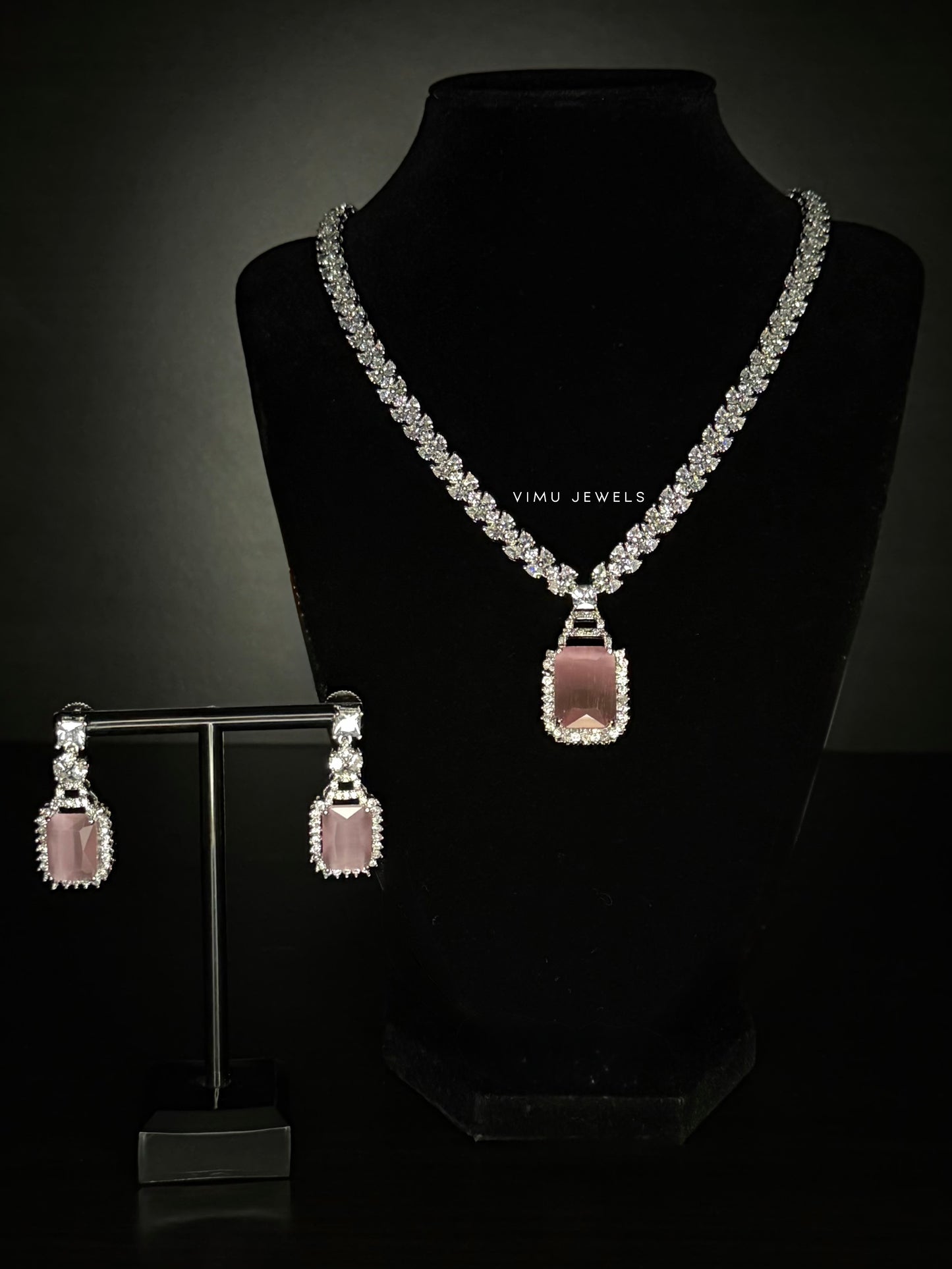 Komal Set
